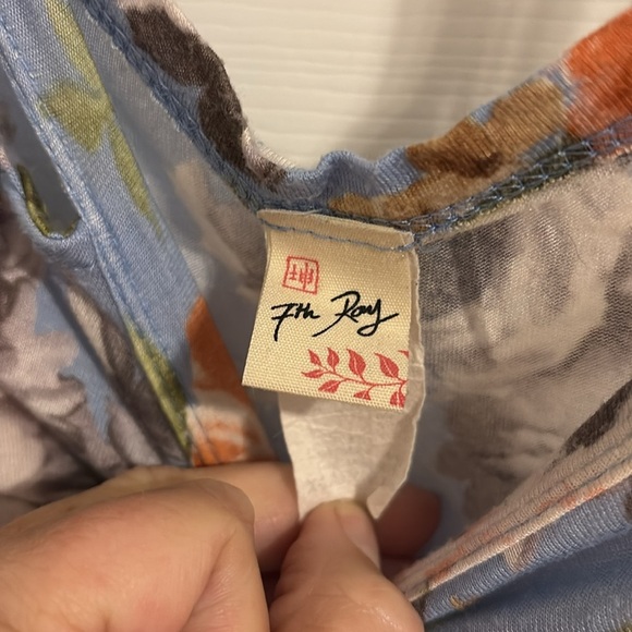 7th Ray Tank - Picture 3 of 5